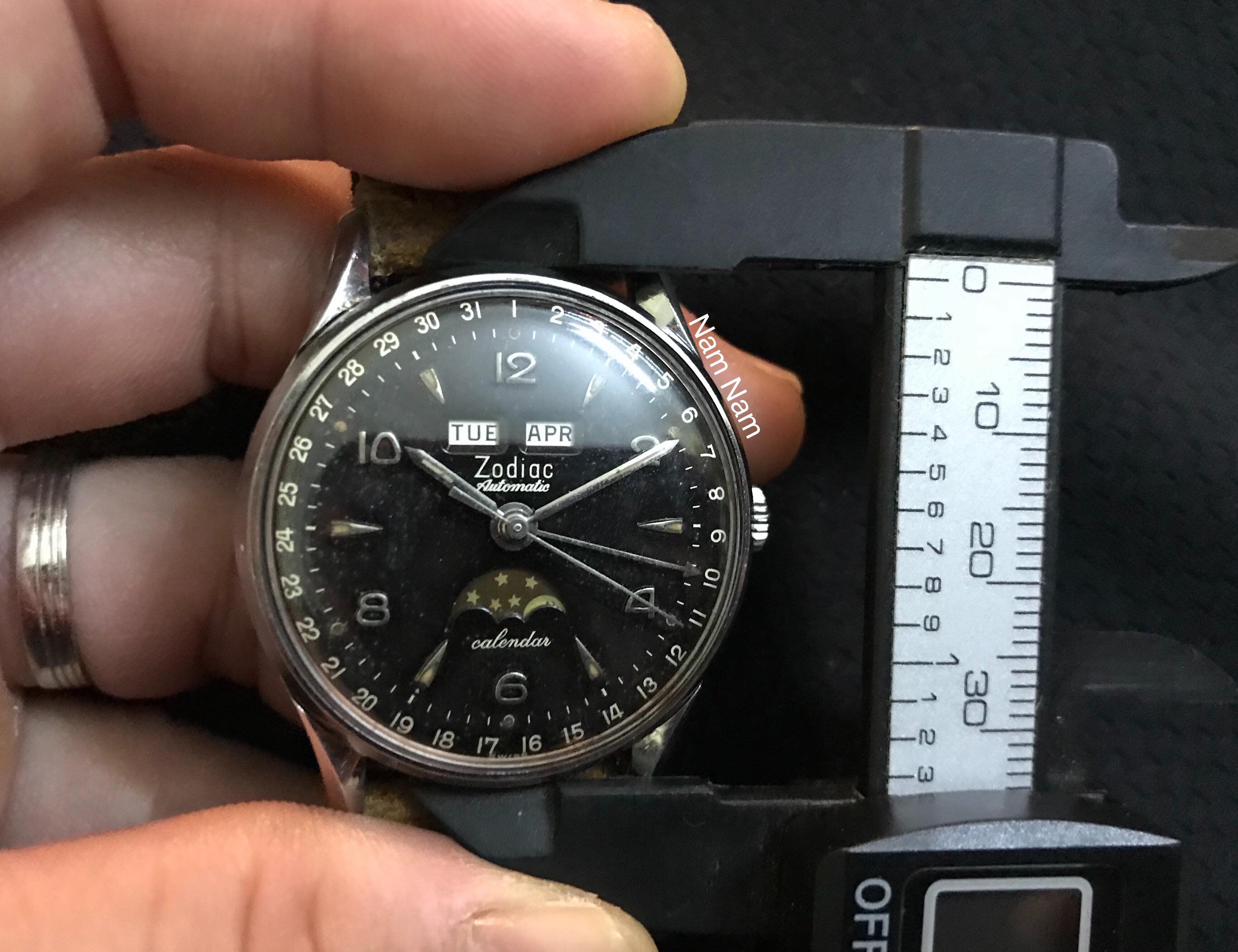 Gilt dial
